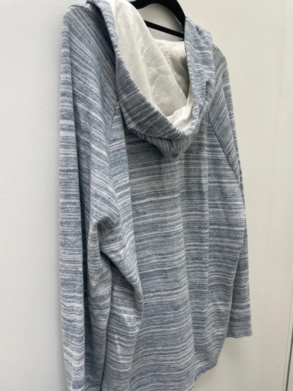 Vince Striped Pullover Henley Knit Hoodie MSRP $275 Size XL - Picture 7 of 8